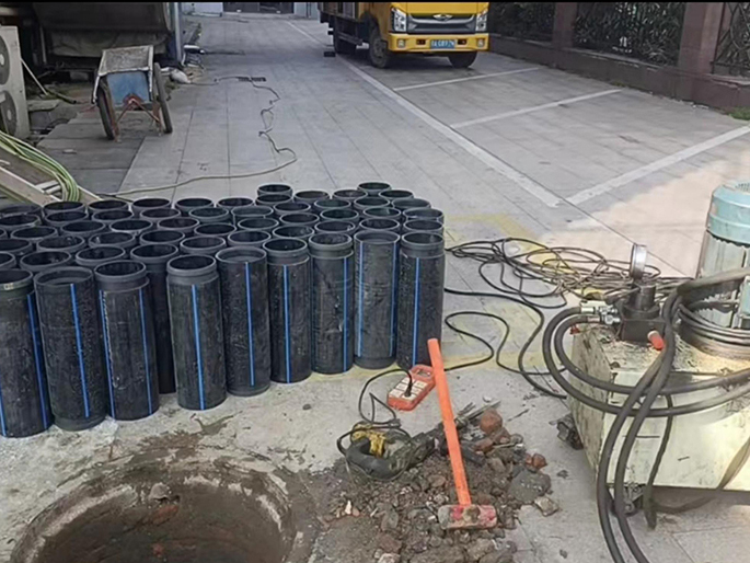 乐亭PE置换管厂家 DN315置换管 非开挖管短管置换